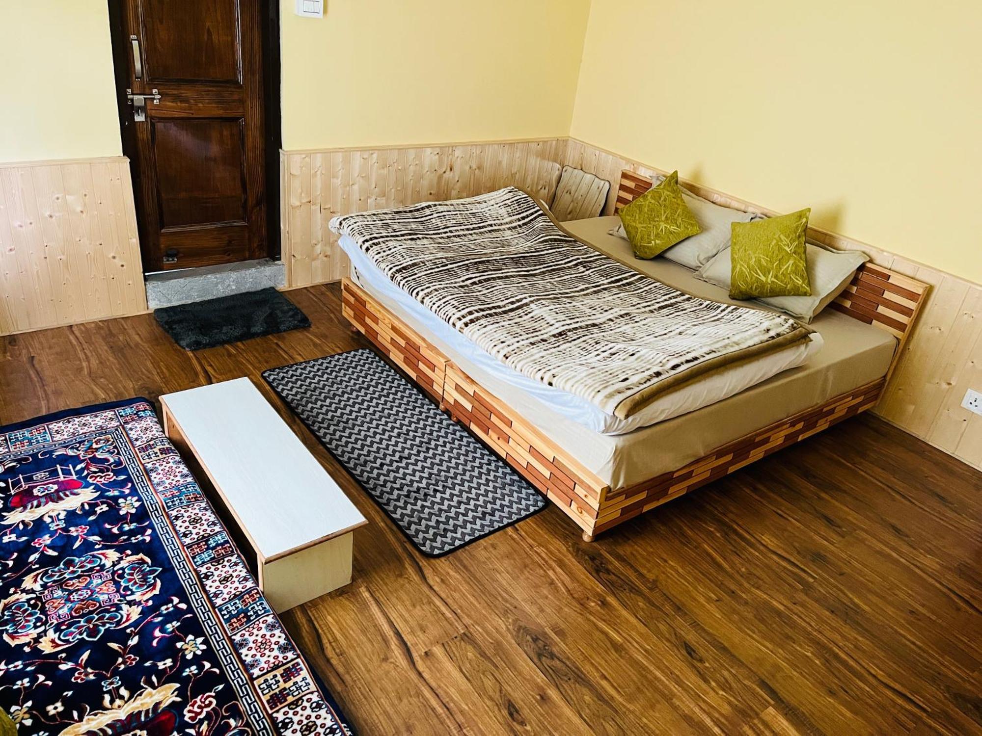 Amma Home Stay Keylong Kyelang Esterno foto