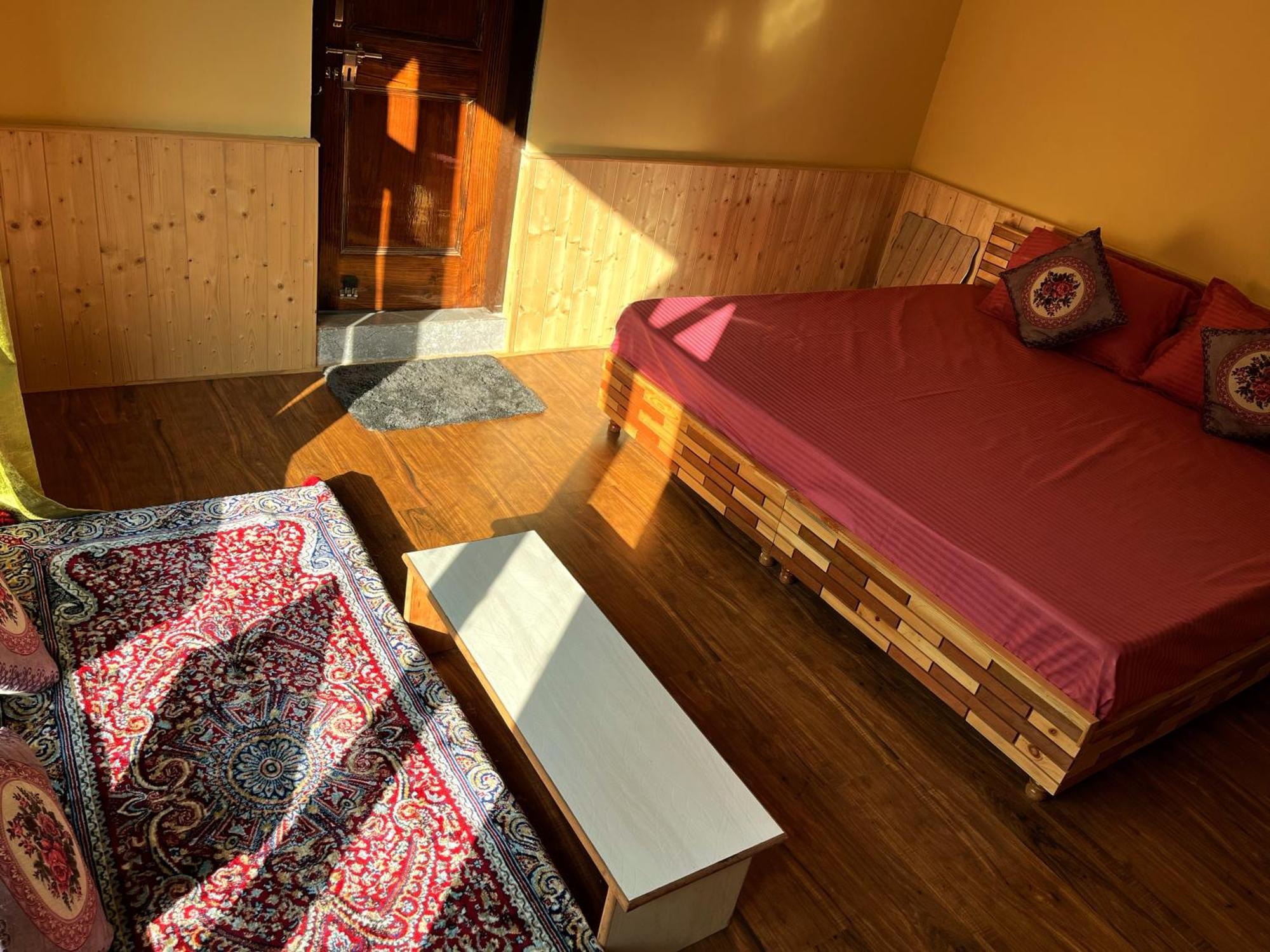 Amma Home Stay Keylong Kyelang Esterno foto